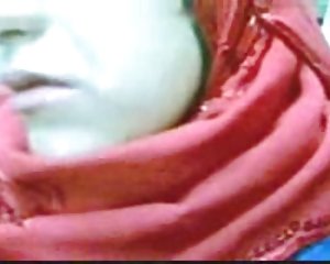 Szép arab tejszínes torta